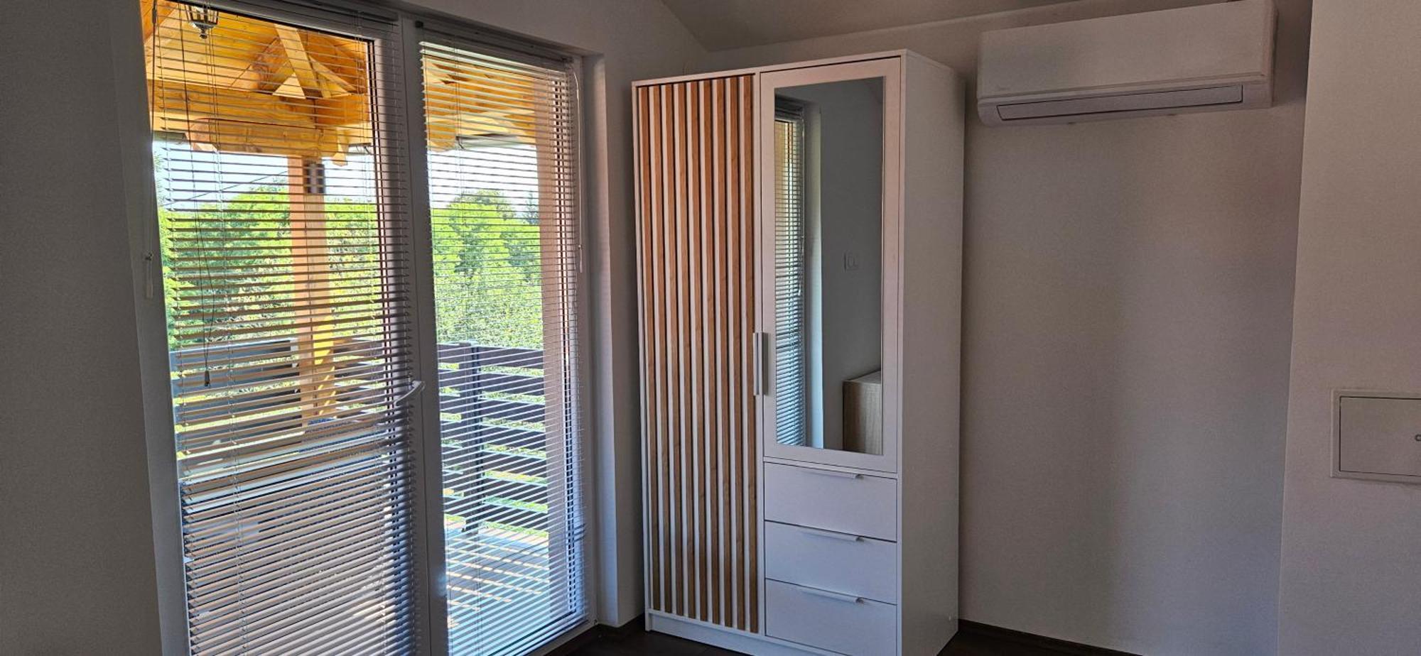Apartman M&M Duga Resa Exteriör bild