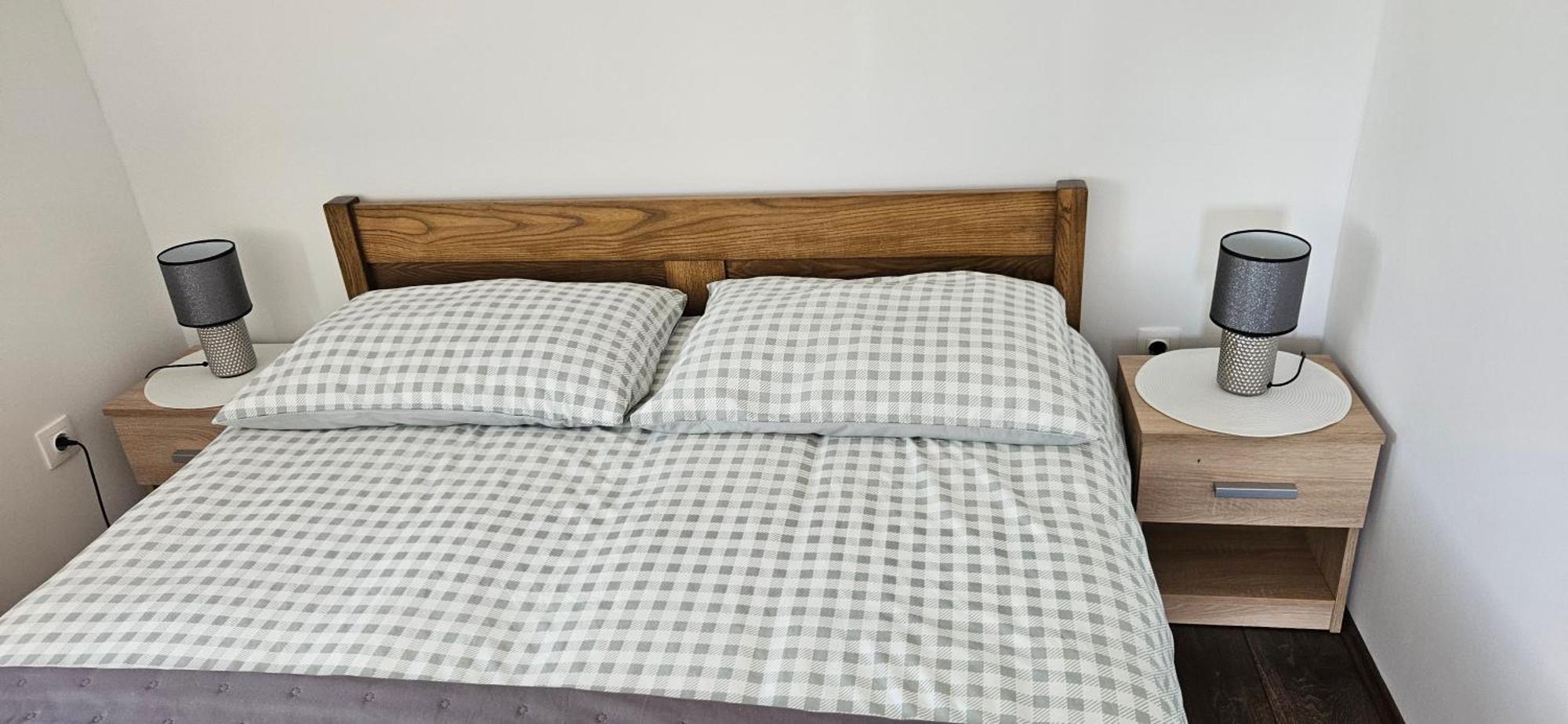 Apartman M&M Duga Resa Exteriör bild